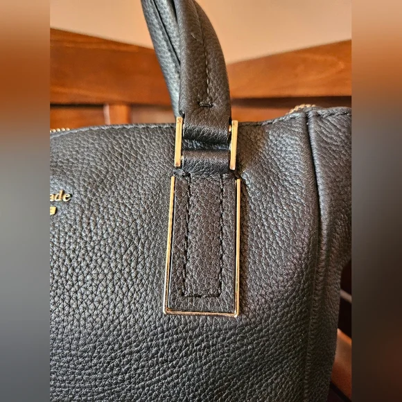 Kate Spade Pebbled Leather Satchel! EUC! - Picture 4 of 13